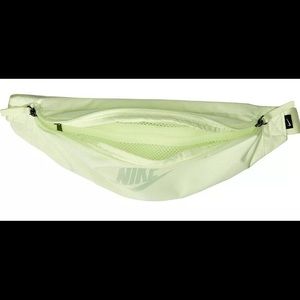 Nike tech hip bag FANNY PACK